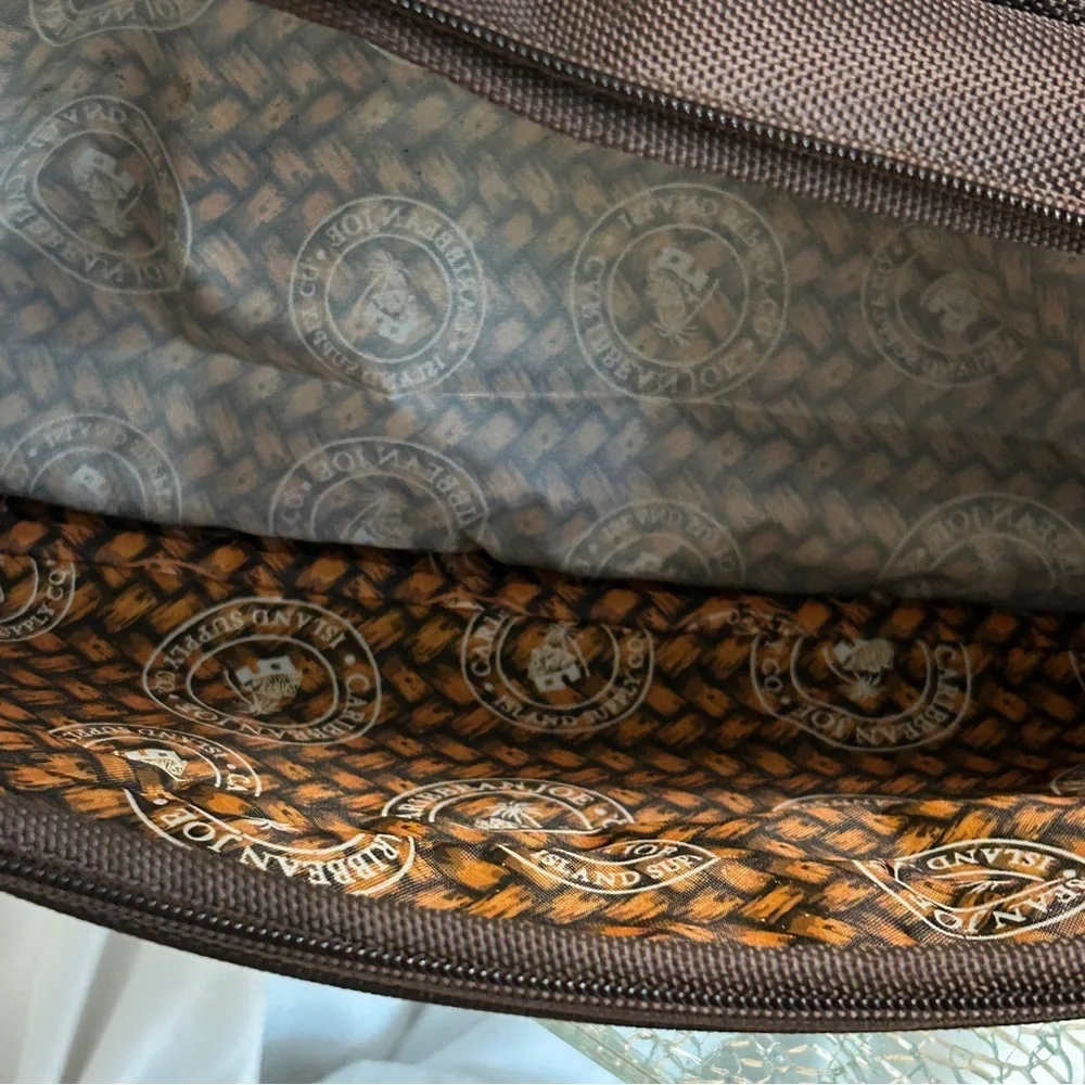 Caribbean Joe 16 Inch Weekend Gadget Bag, Chocolate Brown